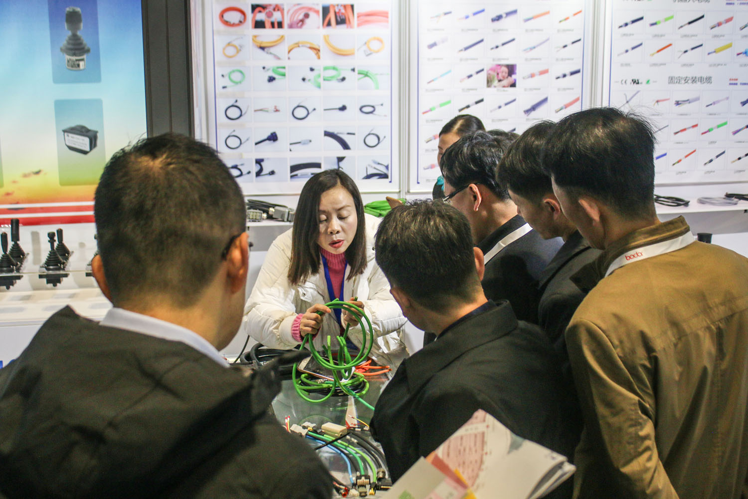 IMG_7072-11.jpg IMG_7072-11.jpg